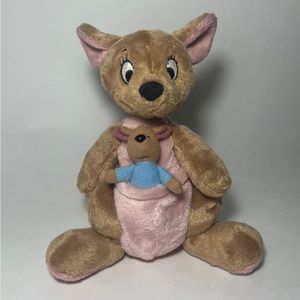 NEW Vintage Disney Store 9” Winnie The Pooh Kanga & Roo Plush